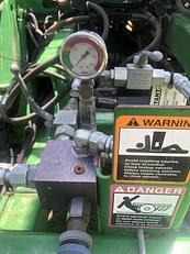 Main image John Deere 1990 8