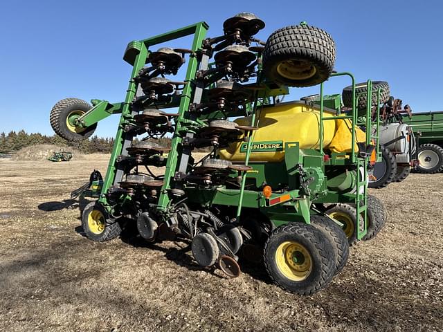 Image of John Deere 1990 equipment image 3