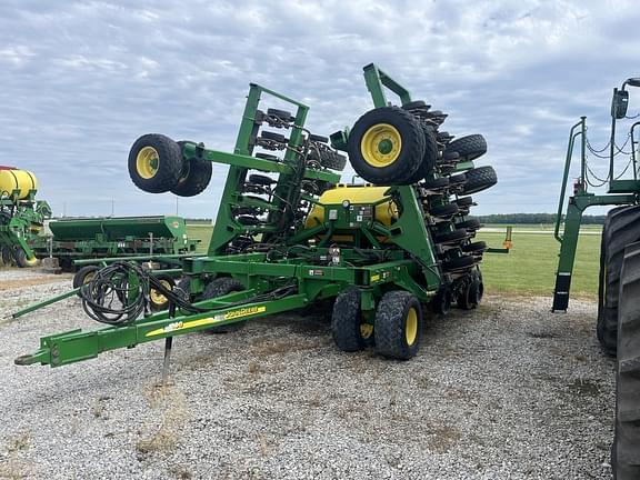 Image of John Deere 1990 equipment image 1