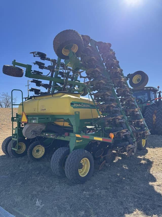 Image of John Deere 1990 equipment image 3
