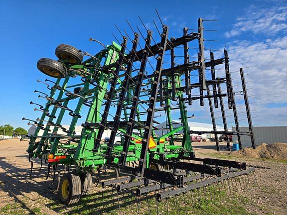 Image of John Deere 2210 Image 0