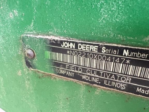 Image of John Deere 2210 equipment image 3