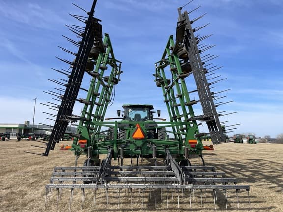 Image of John Deere 2210 equipment image 3