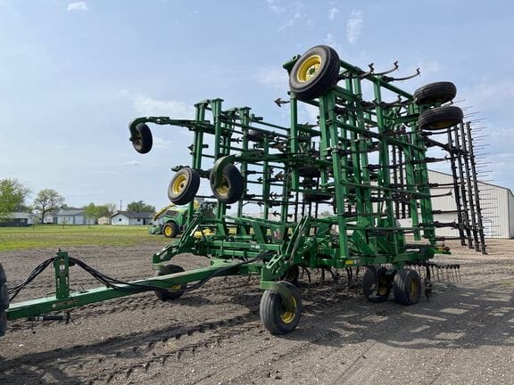 2007 John Deere 2210 Equipment Image0