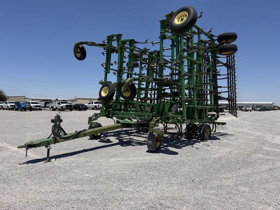 2007 John Deere 2210 Equipment Image0