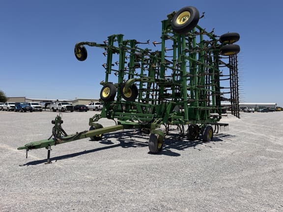 Image of John Deere 2210 Primary image