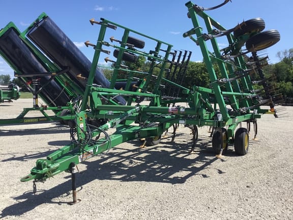 2007 John Deere 2210 Equipment Image0