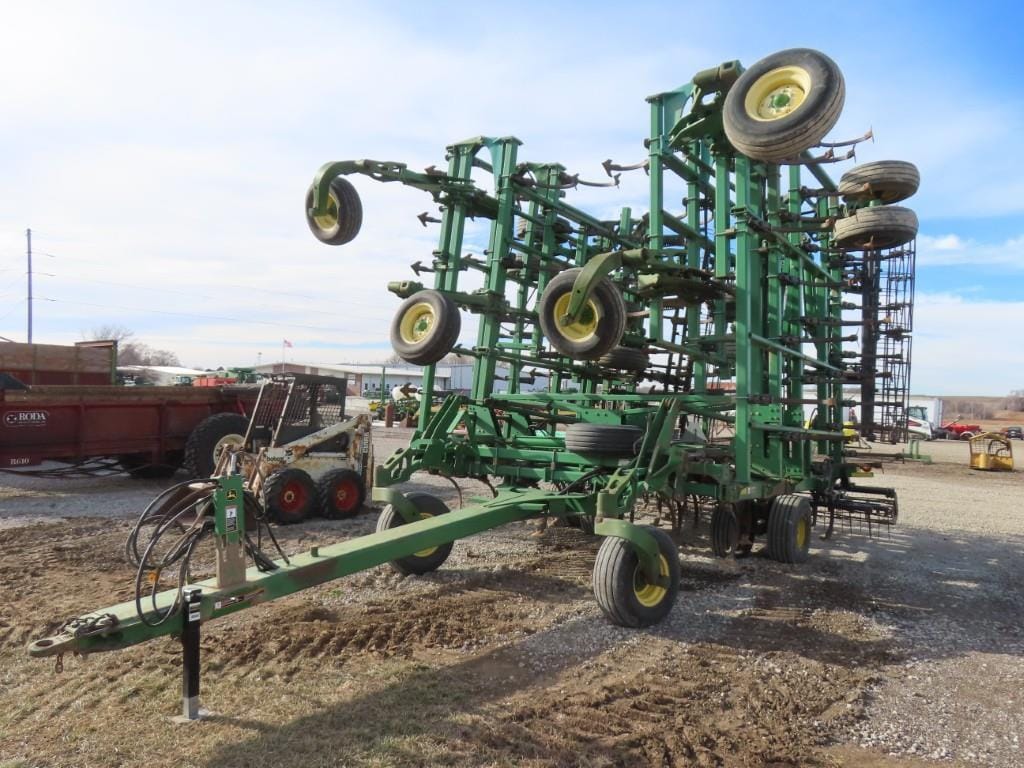 2007 John Deere 2210 Equipment Image0