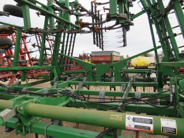 Image of John Deere 2210 equipment image 4