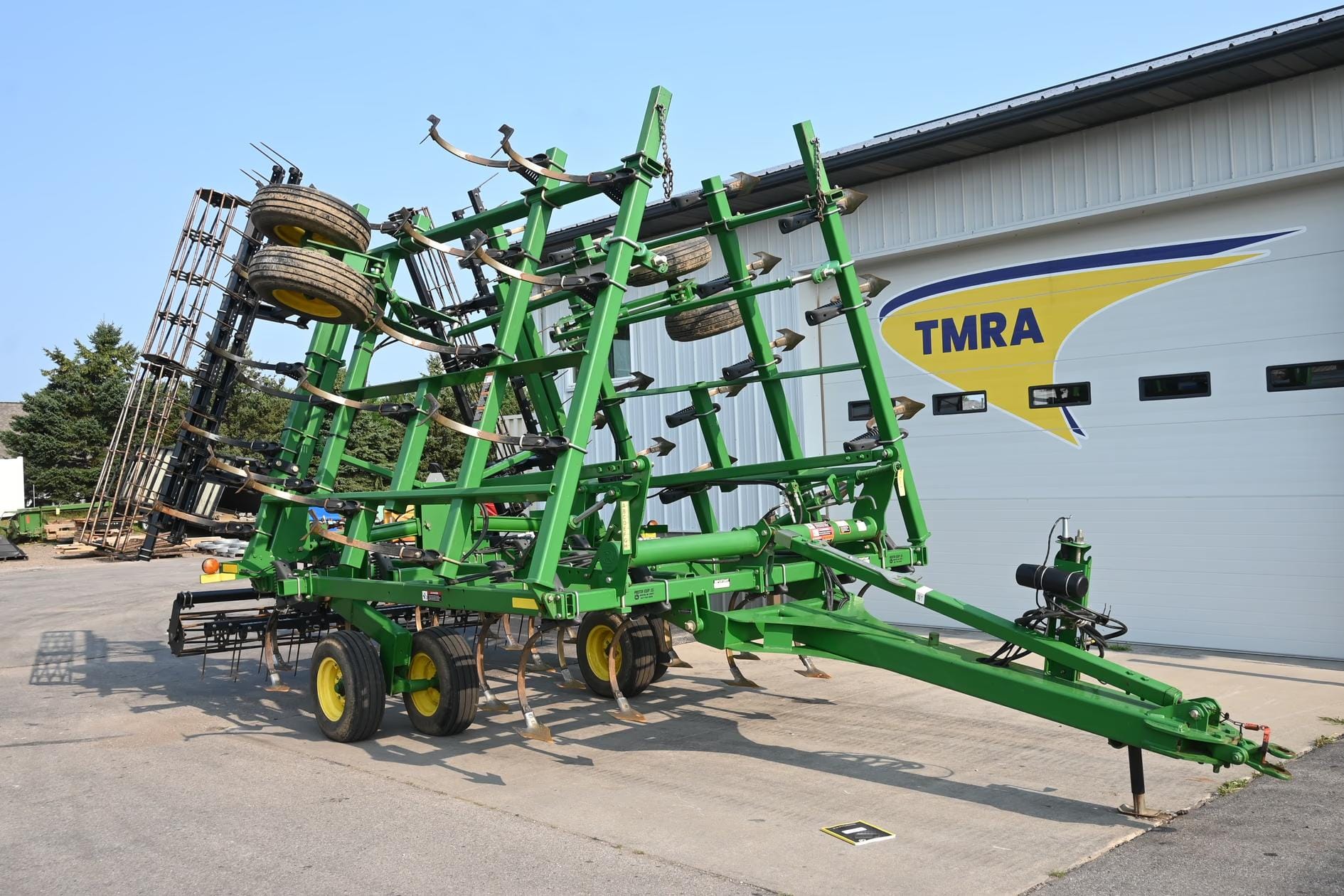 2007 John Deere 2210 Equipment Image0