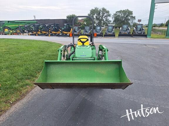 Image of John Deere 2305 equipment image 3