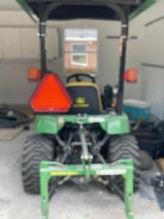 Image of John Deere 2305 equipment image 4