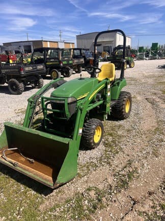 Main image John Deere 2305