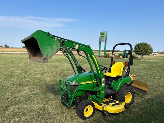 2007 John Deere 2305 Equipment Image0