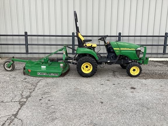 Image of John Deere 2305 equipment image 1