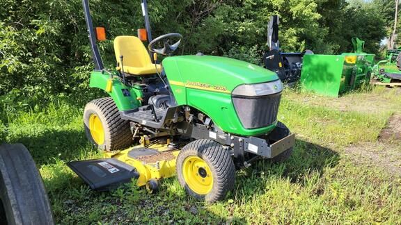 Main image John Deere 2305