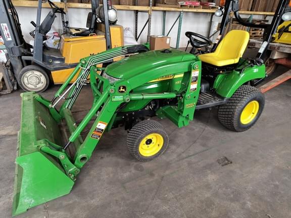 Image of John Deere 2305 Primary image