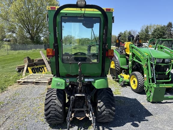 Image of John Deere 2305 equipment image 3