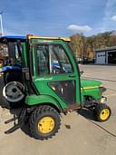 2007 John Deere 2305 Image