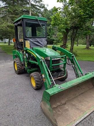 Image of John Deere 2305 Primary image