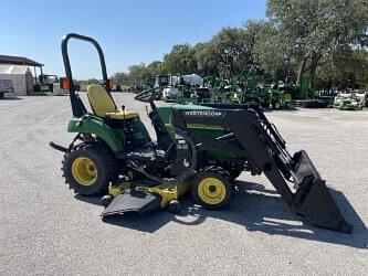 Image of John Deere 2305 equipment image 1