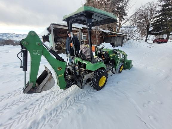 Image of John Deere 2305 equipment image 4