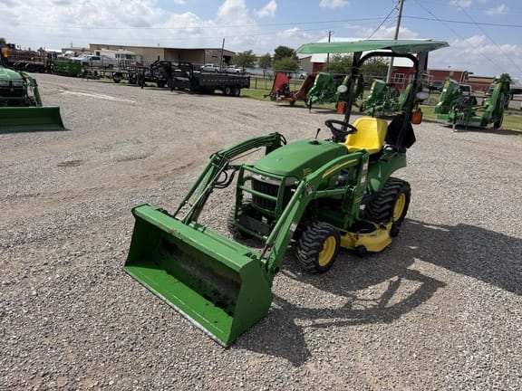 2007 John Deere 2305 Equipment Image0