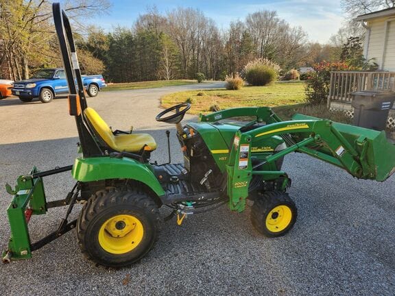 Main image John Deere 2305