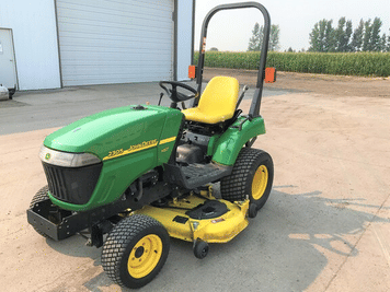 Main image John Deere 2305