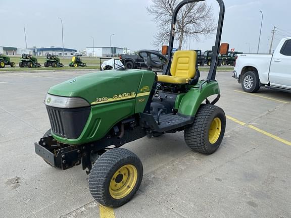 Image of John Deere 2305 equipment image 4