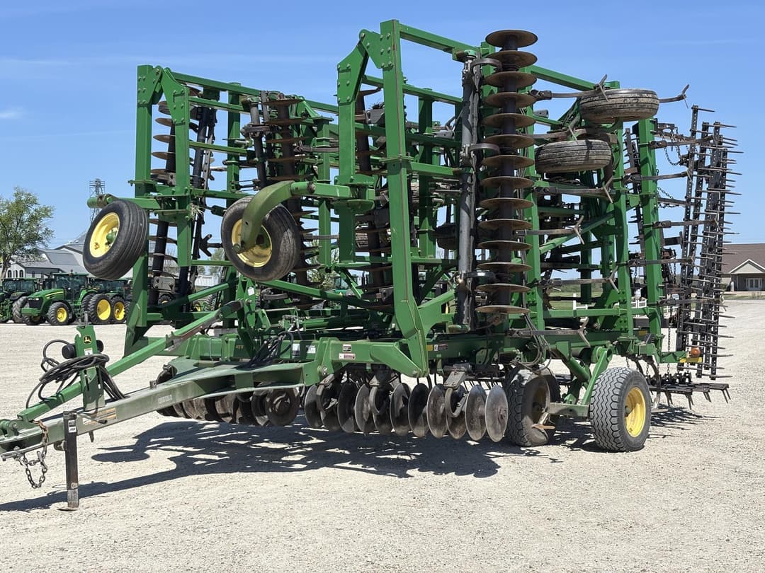 Image of John Deere 2310 Primary image