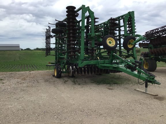 2007 John Deere 2310 Equipment Image0