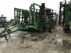 2007 John Deere 2310 Image