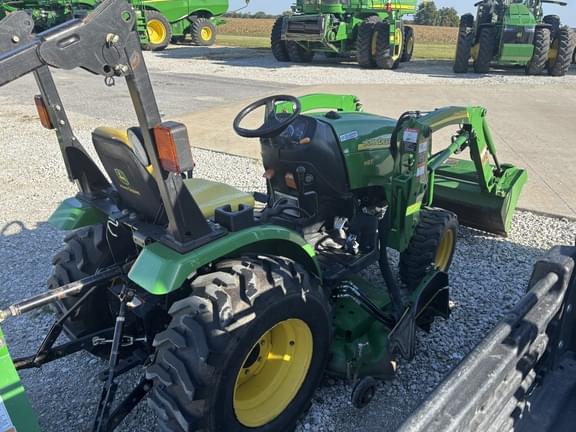 Image of John Deere 2320 equipment image 4