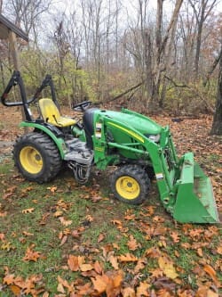 2007 John Deere 2320 Equipment Image0