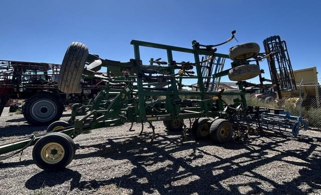 Image of John Deere 2410 equipment image 2