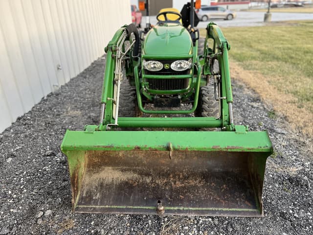Image of John Deere 2520 equipment image 3