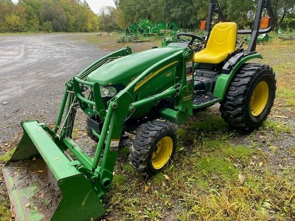 Main image John Deere 2520
