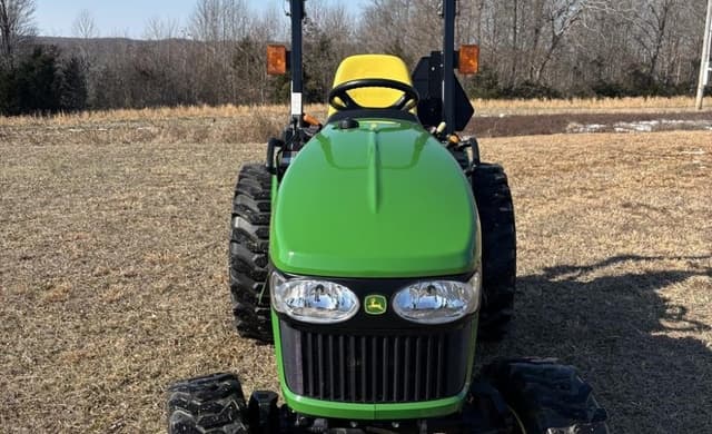 Image of John Deere 2520 equipment image 2