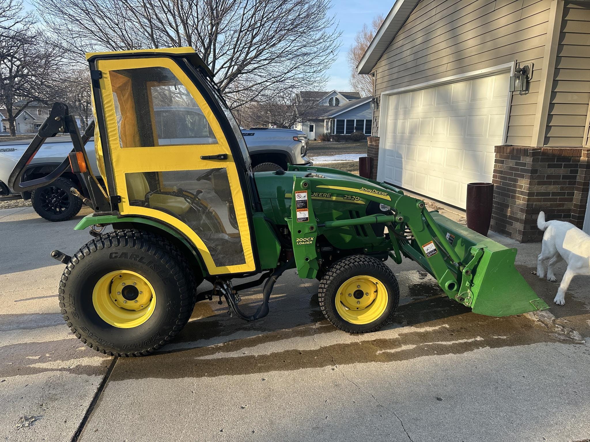 2007 John Deere 2520 Equipment Image0