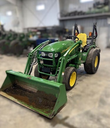 2007 John Deere 2520 Equipment Image0