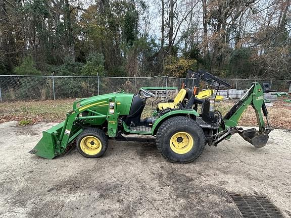 Image of John Deere 2520 equipment image 1