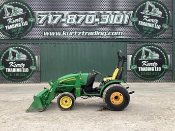 Main image John Deere 2520