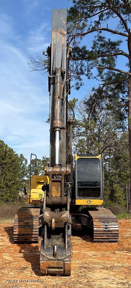 Image of John Deere 270DLC equipment image 1