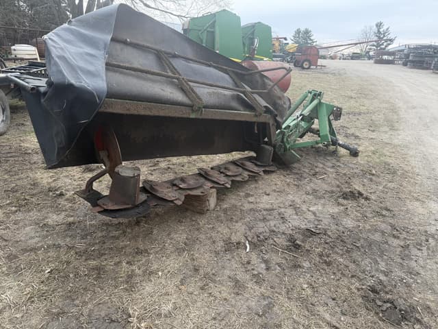 Image of John Deere 275 equipment image 1