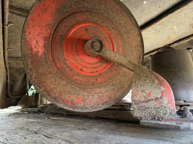 Image of John Deere 275 equipment image 4