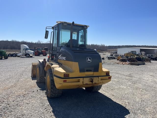Image of John Deere 304J equipment image 4