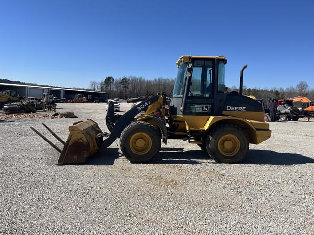 Image of John Deere 304J equipment image 1