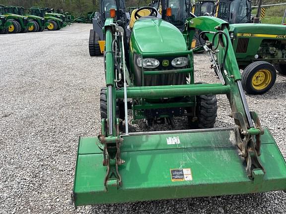 Image of John Deere 3120 equipment image 1