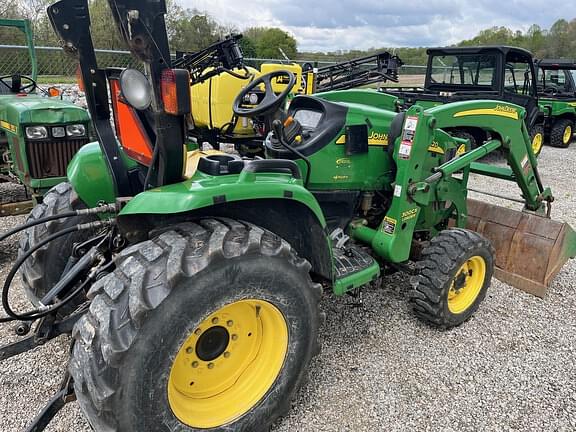 Image of John Deere 3120 equipment image 4